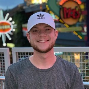 Meet your Posher, Dylan